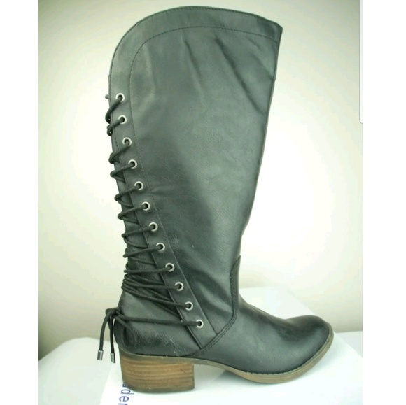 Madden Girl Derailer Black Boots - Picture 2 of 4